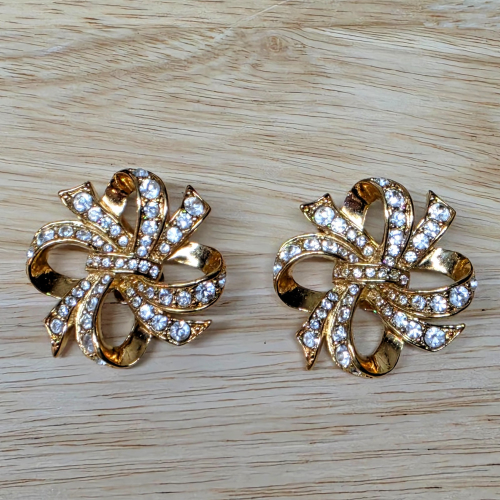 KENNETH JAY LANE KJL for Avon Rhinestone Bow Clip On Earrings Vtg Statement 1.5"